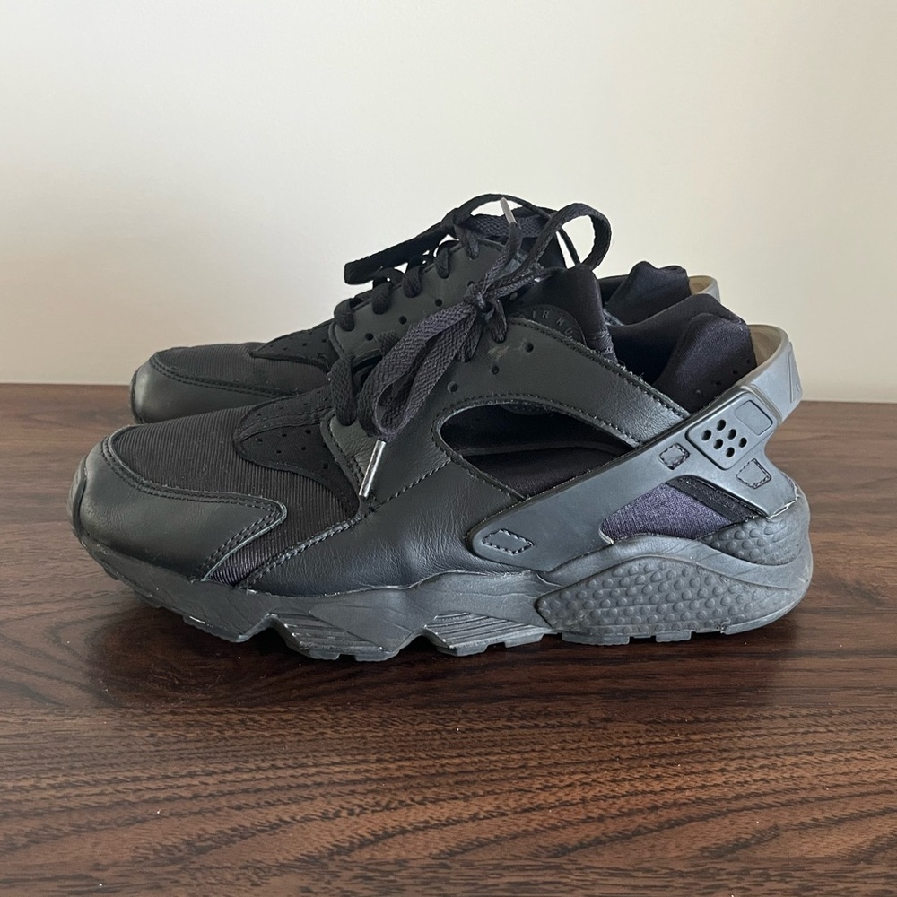 NIKE AIR Huarache Black Synthetic Leather Nylon Sneakers Shoes Women’s 9.5